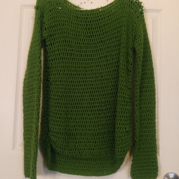 Sweater - Picture 4 of 4